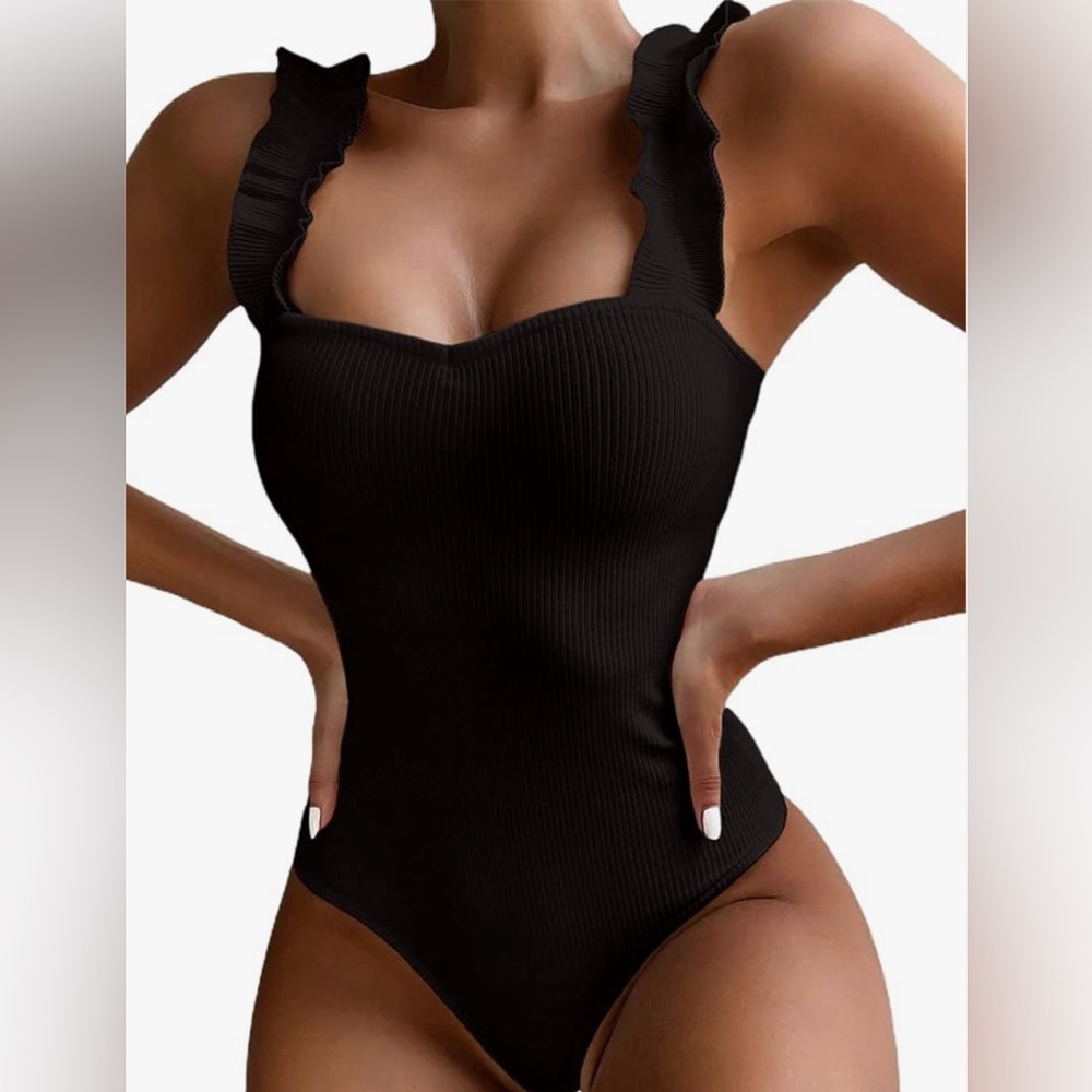NWT Avanova Women's Ruffle Strappy One Piece Swimsuits